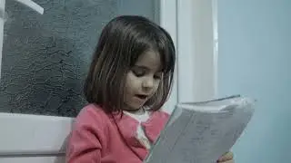 Mariuca recita poeziile si cantecelul pentru serbarea de Craciun | Full-HD