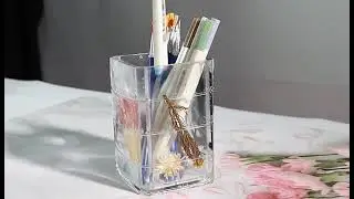 Giftboxxes&reg; | Industrial Style Pen Holder Silicone Resin Mold