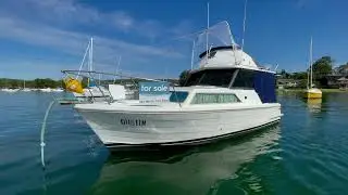 Mariner Pacer 26 Flybridge Cruiser - Walkthrough