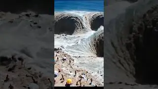 Tidal Terror &ndash; Underwater Shockwave Destroys the Coast! #BeachDisaster #OceanExplosion