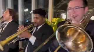 Shout | Chicago Wedding Band | Chicago Wedding Bands | Chicago Wedding Music