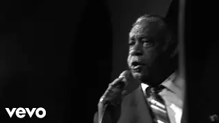 Pastor Brady L. Blade, Sr. & The Hallelujah Train - Let Your Light Shine On (Live)