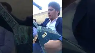 Sazcı hüso - cahildim dünyanın rengine kandım(Neşet Ertaştan sonra dinlediğimin en iyisi)