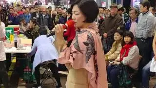 旺角羅文17/12/26 (21：34) 旺角小龍女 天后龙婷 Stacey Long 🎤 在水一方+不了情-奈何 🎅🎅🎅