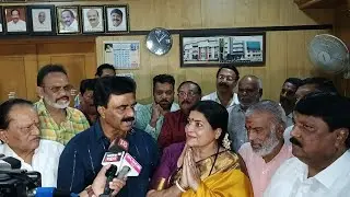 ಹೊಸ ನಿರ್ಮಾಪಕರೇ ವರ್ಷಪೂರ್ತಿ ಅನ್ನ ಕೊಡ್ತಿರೋದು! ಜಯಮಾಲಾ ಪರ ರಾಕ್ ಲೈನ್ ವೆಂಕಟೇಶ್ ಮತಯಾಚನೆ|KFCC Election