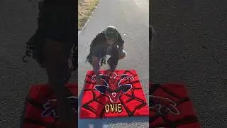 #customrug #tufting #handmaderugs #kidsrugs #stitching #spiderman #TuftSkcyn #artist
