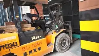 Cummins 1200KW Diesel Generator Set Open Type Genset China Manufacturer