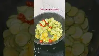 Cena veloce con uova #shorts #shortvideo #food #foodblogger #recipe #ricette #egg #cena #zucchine