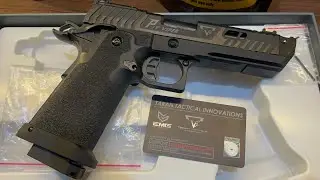 EMG Airsoft Pit Viper Gas Blowback unboxing and testing
