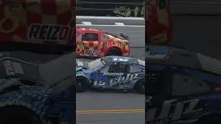 NASCAR crashes Pt1 #nascar  #automobilista2 #ams2 #crash #shorts #racing #daytona #spin #collision