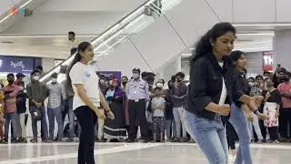 Flash Mob 2021 | At 82 East SRMT Mall Kakinada #Flashmob #classicdance