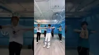 Wu Hai 吴海｜赖耀翔抖音更新的练舞视频｜Laiyaoxiang Douyin update 210727 Dance practice