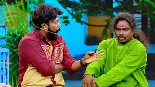വെന്നിസിലെ ആശാരി 😅😅