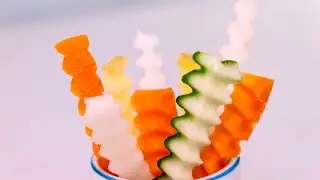 Wavy cutter for vegetables
