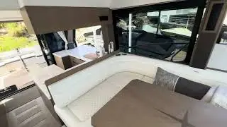 Galeon 500 Fly with Flybridge Enclosure
