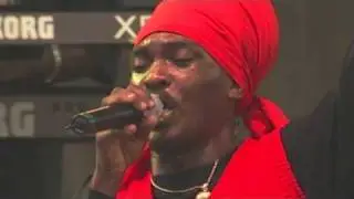 Anthony B - Raid The Barn (Live at Reggae On The River)