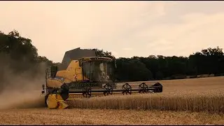 New Holland Mähdrescher: Der CR auf Gut Rubow in Mecklenburg-Vorpommern