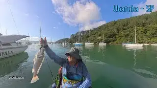 Pescando de caiaque at&eacute; anoitecer no Saco da Ribeira!  #ubatuba #peixeespada #corvina