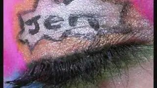 Graffiti Eye Makeup! :P or Comic Book thing-a-ma-jig :P