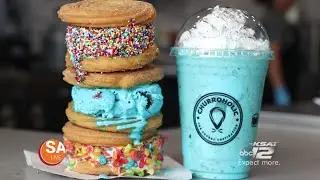 Crazy Churro Desserts! | Churroholic | San Antonio | Elder Eats