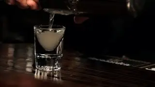 How to Make a Kamikaze | Shots Recipes
