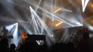 Hundred Waters live 
