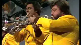 James Last - Run back to mama