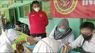 PELAKSANAAN VAKSINASI DOSIS-2 BIN DAERAH KALSEL DI KAB. TAPIN DAN HSU