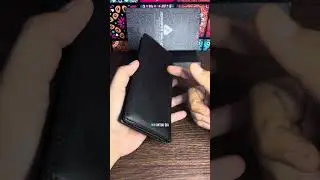 Tips supaya tampil profesional dan dewasa dengan menggunakan dompet panjang pria