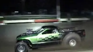 BITHLO MUD RACING mud drag night by Muddfreak fast drag racing in the mud bog 2010