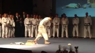 GM Son Jong-Ho rottura di gomito