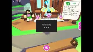 OPENING A DIAMOND LAVENDER FOR THE FIRST TIME!! Adopt me!!🤍