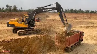 Special Xcmg Vs Volvo Excavators Operator Removing Soil Loading Dumper Truck