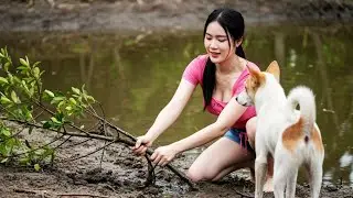 Solo Survival Making a Mangrove and Clay Shelter
