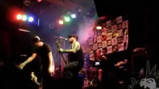 No Use For a Name  - Feeding The Fire Live Hangar 110 -  SP - BR - 12/04/2009