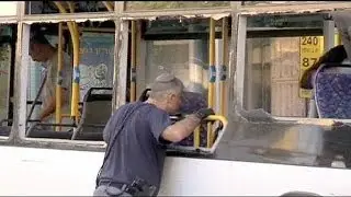 Bomb explodes on Israeli bus