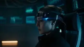 謎の機械に洗脳される女性