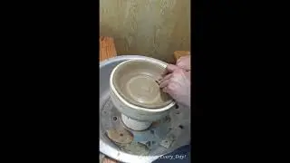 Весь мастер класс можно посмотреть на канале. #potteryplates #Trypilliaornaments #ceramics #pottery