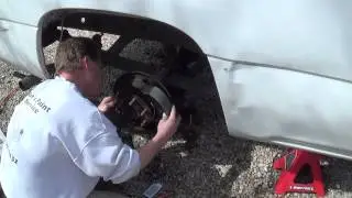 2006 chevy truck rear brake replacement