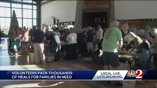 Volunteers pack thousands of meals at Universal Orlando Resort for families