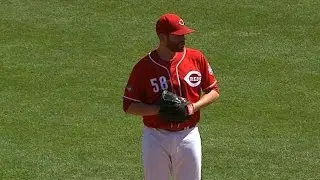 OAK@CIN: Straily fans five over seven strong frames