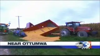 Tractor accident sends Ottumwa farmer to the hospital