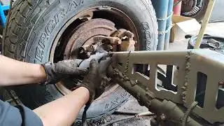 DIY YJ 1 Ton swap and 4 link part 4. Welding the Truss and upper flush mount link down