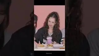 Just Daniela spoiling Gnarly during their weverse live