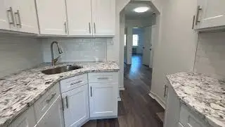 Renovated 2 bed upper Ditmars astoria