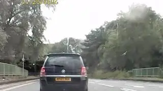 2016 07 11 wrong lane then no obs and then wnkr signs and braking in front of me kf07xee kf07 xee tr