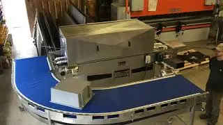 Lug Washer with Curved Return Conveyor