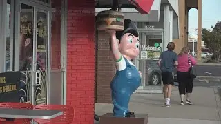 Hi-Pointe Drive-In spinoff now open in Ballwin