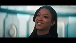 Star Trek Discovery - Captain on the bridge scene - Full HD