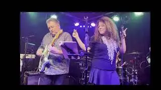 Trick17 & die Bluesmama, Medley im Hirsch - so beginnt 2025 super